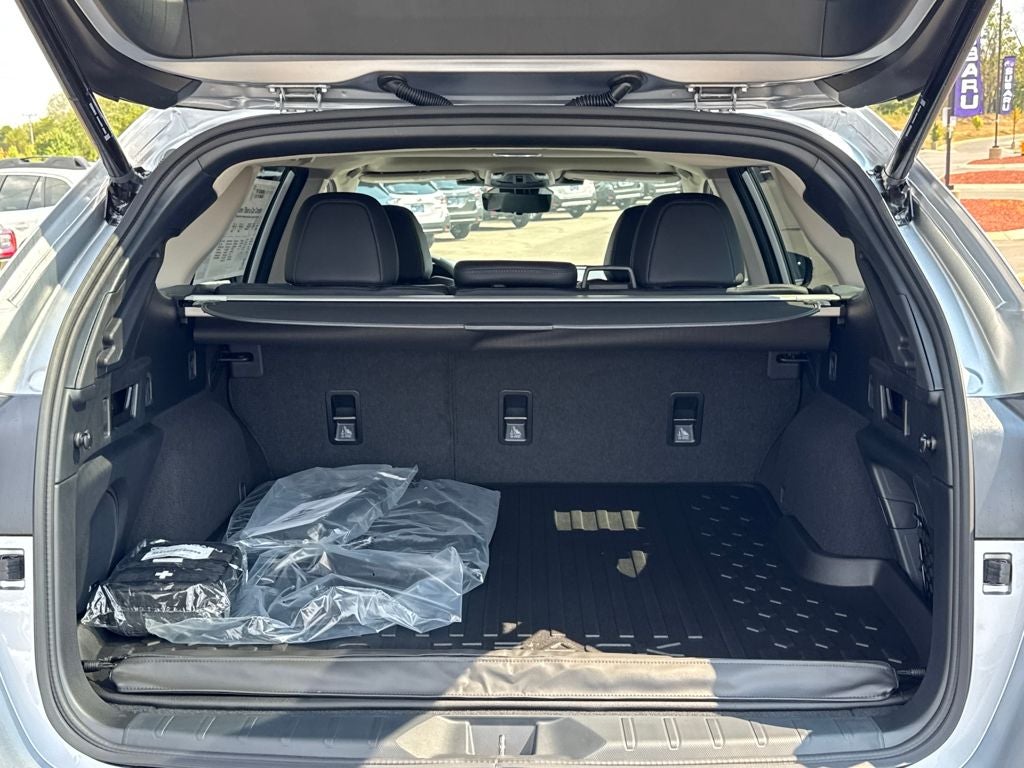 2025 Subaru OUTBACK Touring