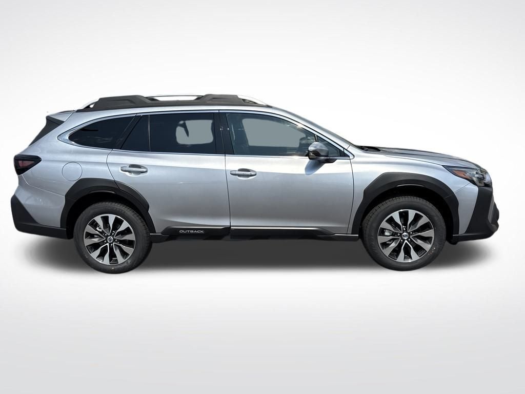 2025 Subaru OUTBACK Touring