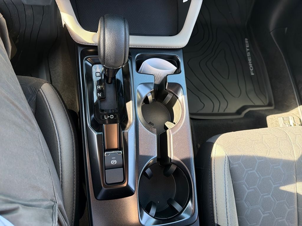 2026 Subaru FORESTER Standard Model