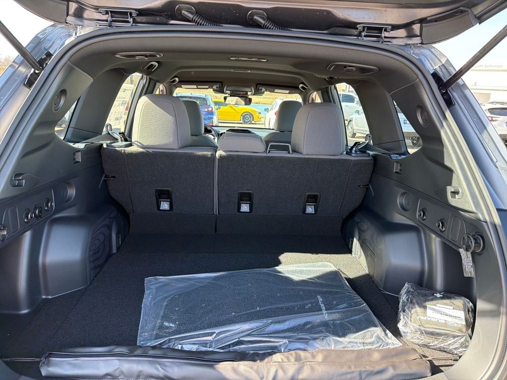 2026 Subaru FORESTER Standard Model