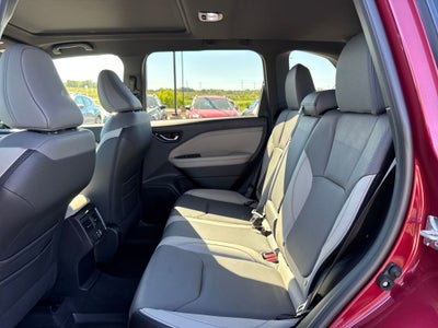 2025 Subaru FORESTER Limited