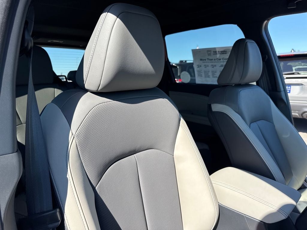 2025 Subaru FORESTER Limited