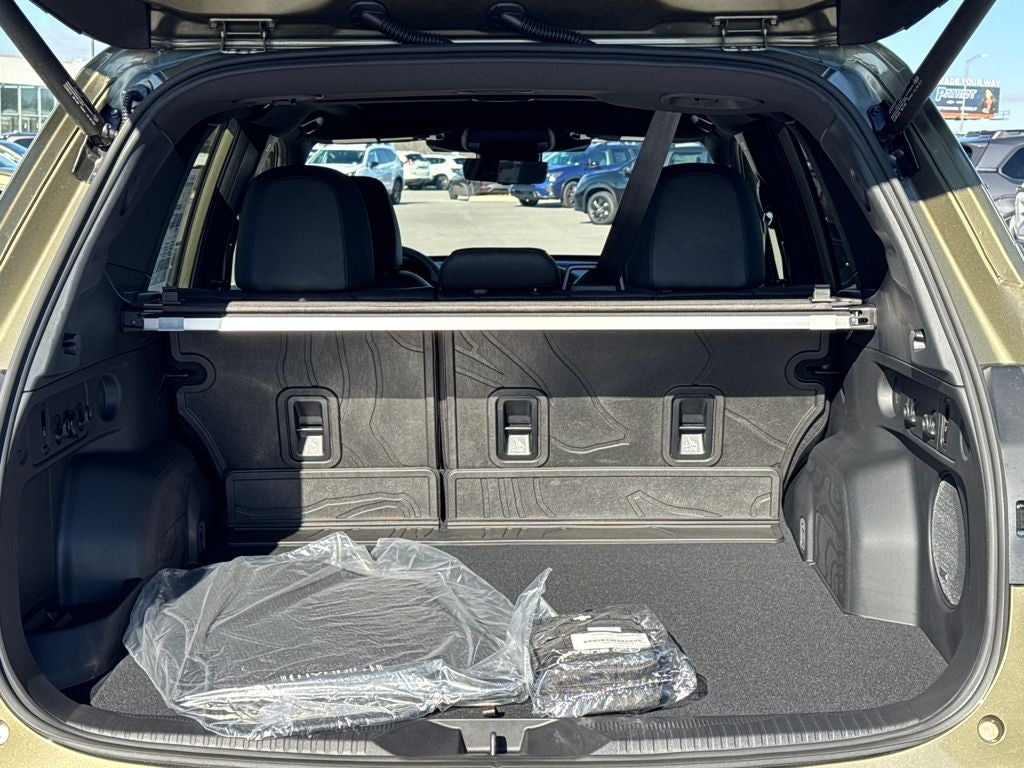 2025 Subaru FORESTER Limited Hybrid