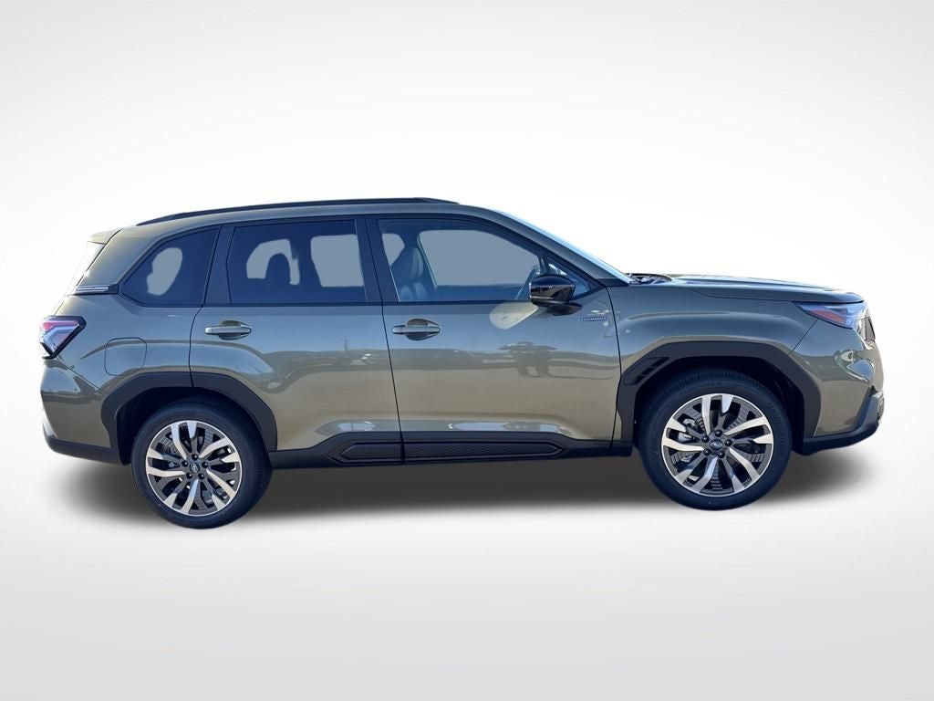 2025 Subaru FORESTER Limited Hybrid