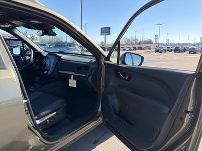 2025 Subaru FORESTER Limited Hybrid