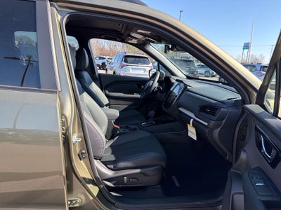 2025 Subaru FORESTER Limited Hybrid
