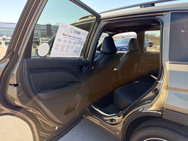 2025 Subaru FORESTER Limited Hybrid