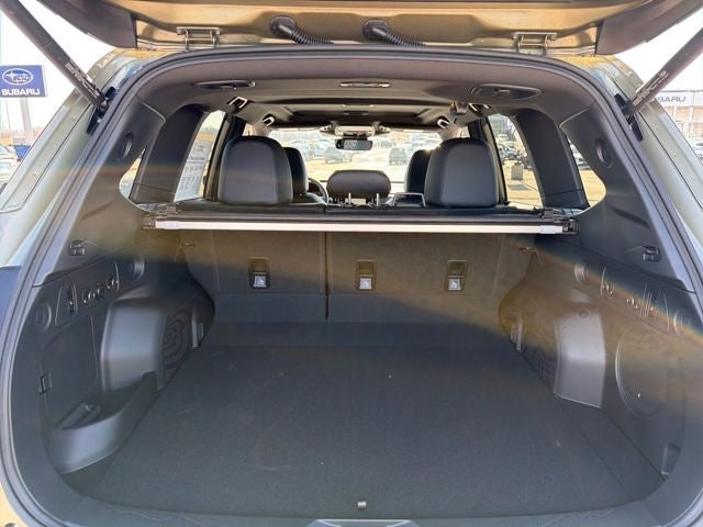 2025 Subaru FORESTER Limited Hybrid