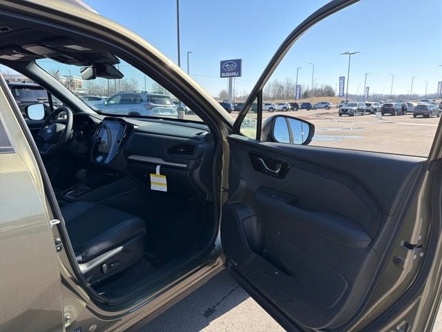 2025 Subaru FORESTER Limited Hybrid