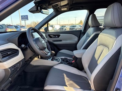 2025 Subaru FORESTER Limited Hybrid