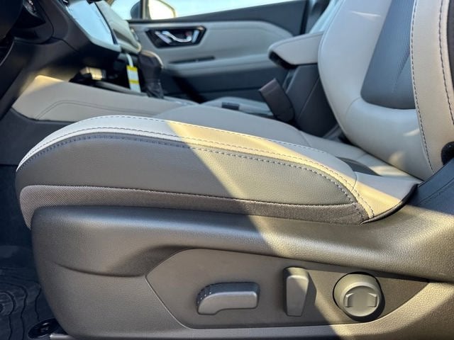 2025 Subaru FORESTER Limited Hybrid