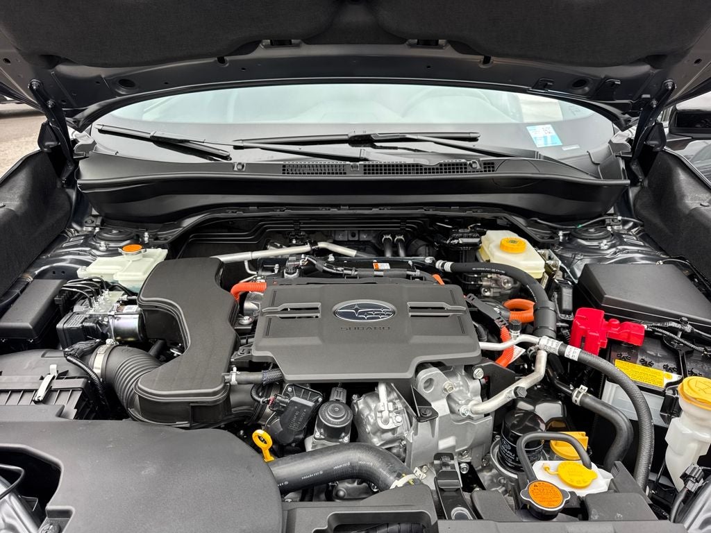 2025 Subaru FORESTER Touring Hybrid