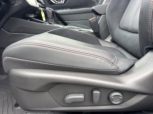 2025 Subaru FORESTER Touring Hybrid