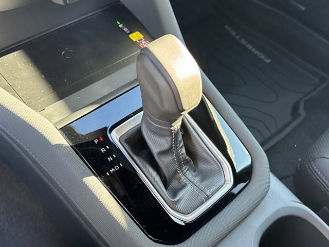 2025 Subaru FORESTER Touring Hybrid