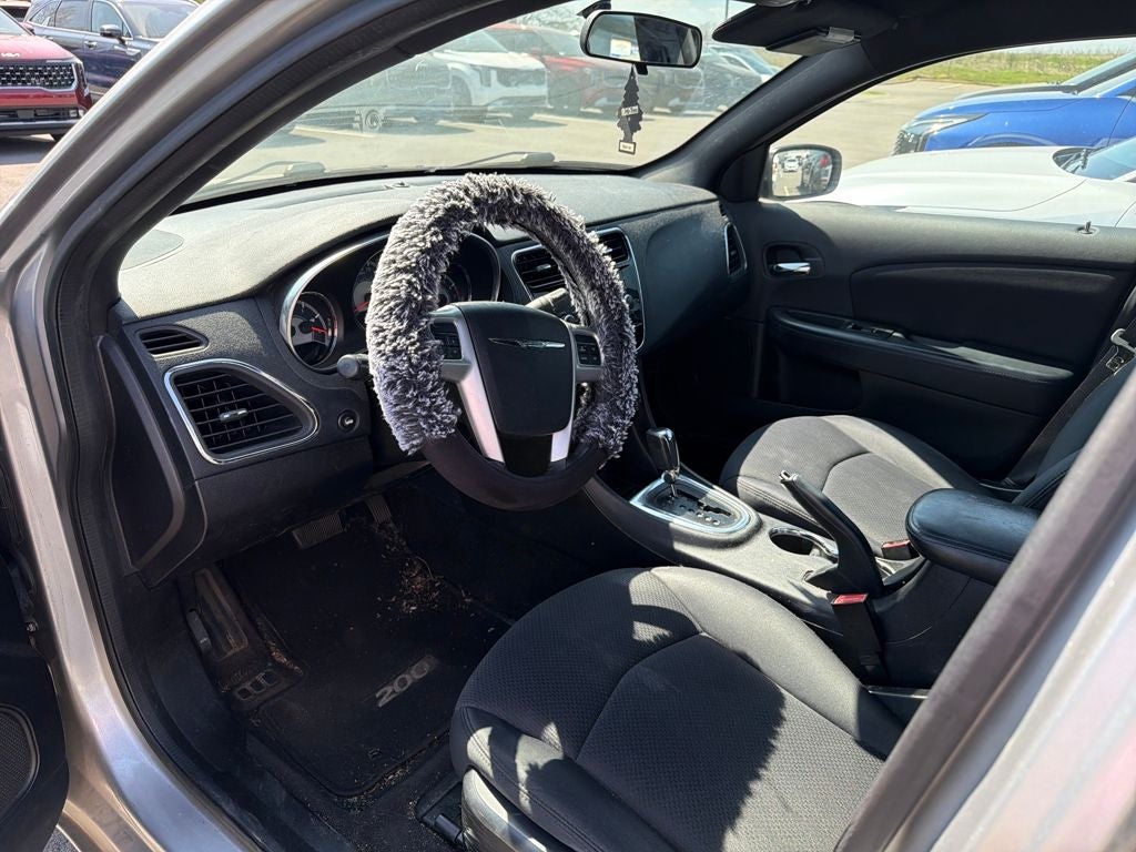 2014 Chrysler 200 Touring