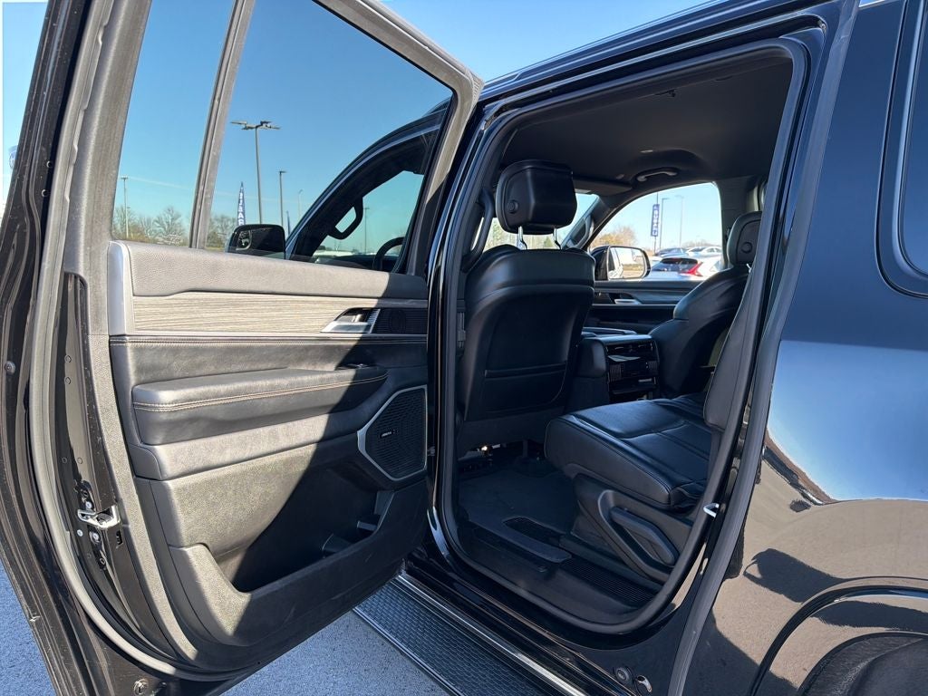 2024 Jeep Wagoneer L Series II