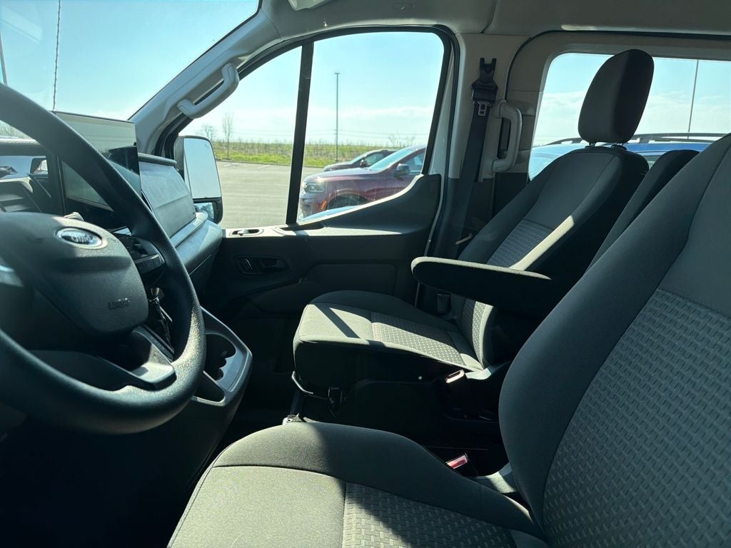2024 Ford Transit-350 XLT