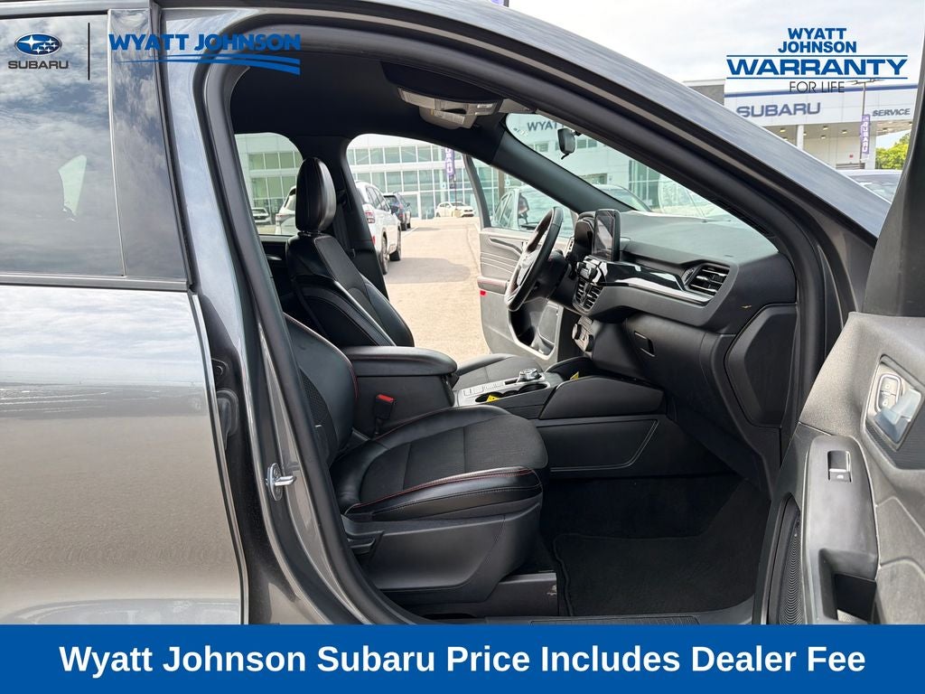 2025 Ford Escape ST-Line
