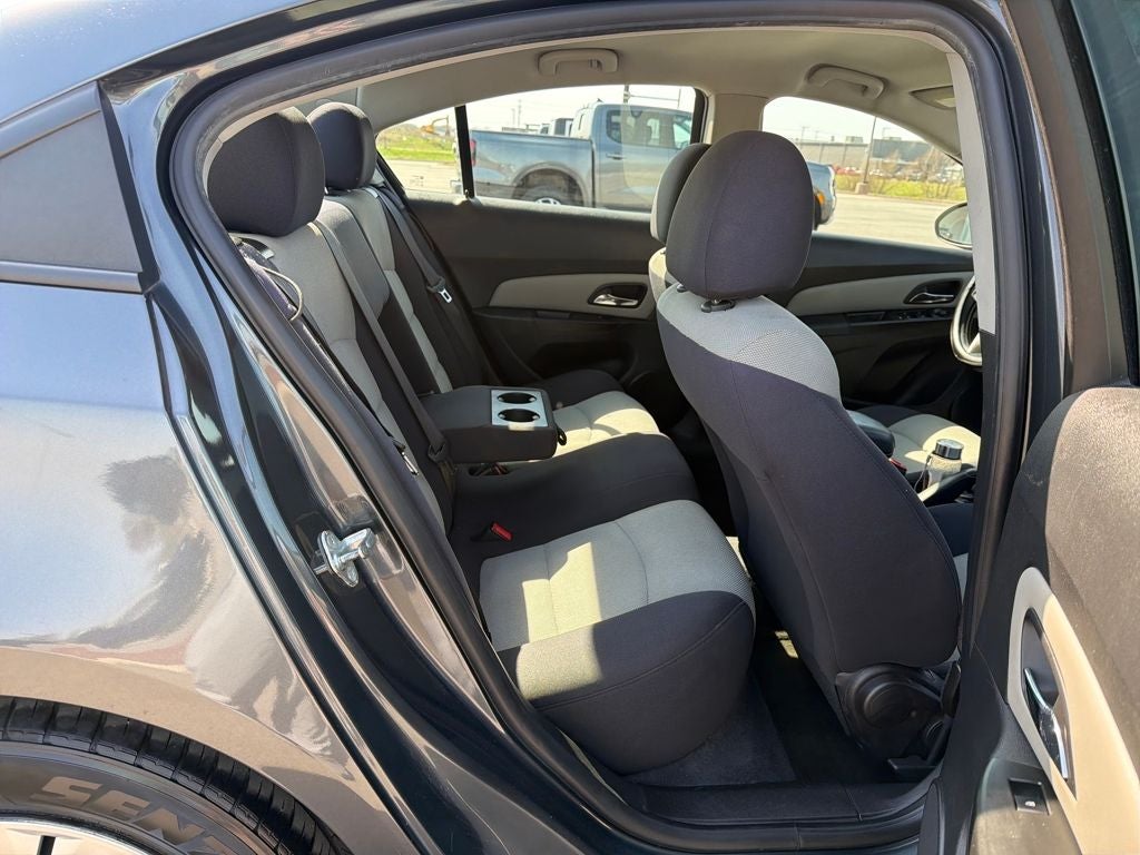 2013 Chevrolet Cruze LS