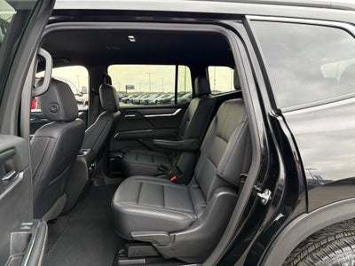 2024 GMC Acadia Elevation