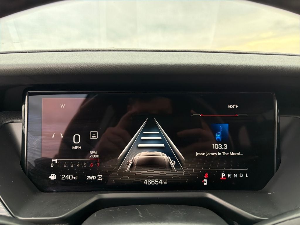 2024 GMC Acadia Elevation