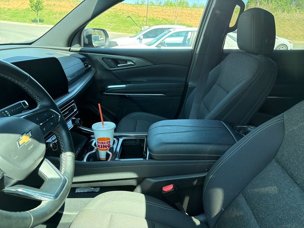 2024 Chevrolet Traverse LT 2LT