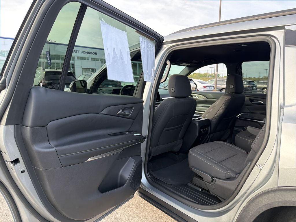 2024 Chevrolet Traverse LT 2LT