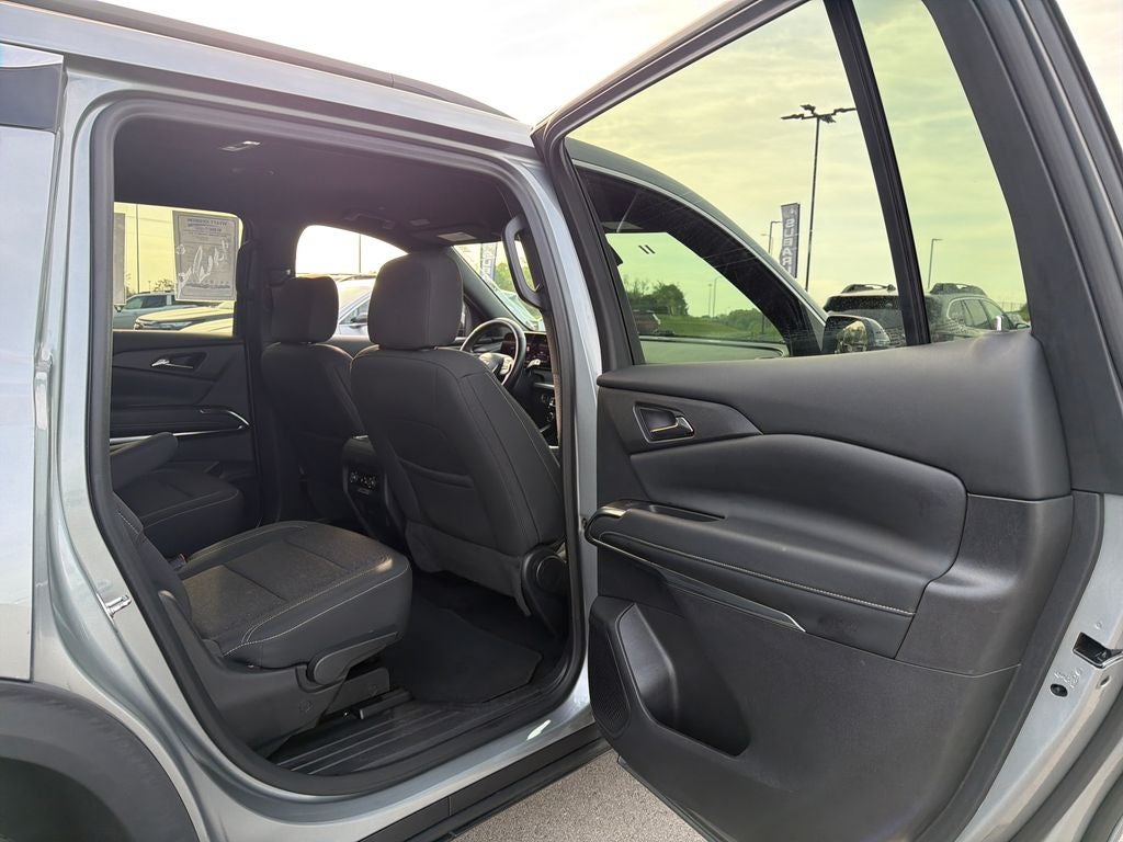 2024 Chevrolet Traverse LT 2LT