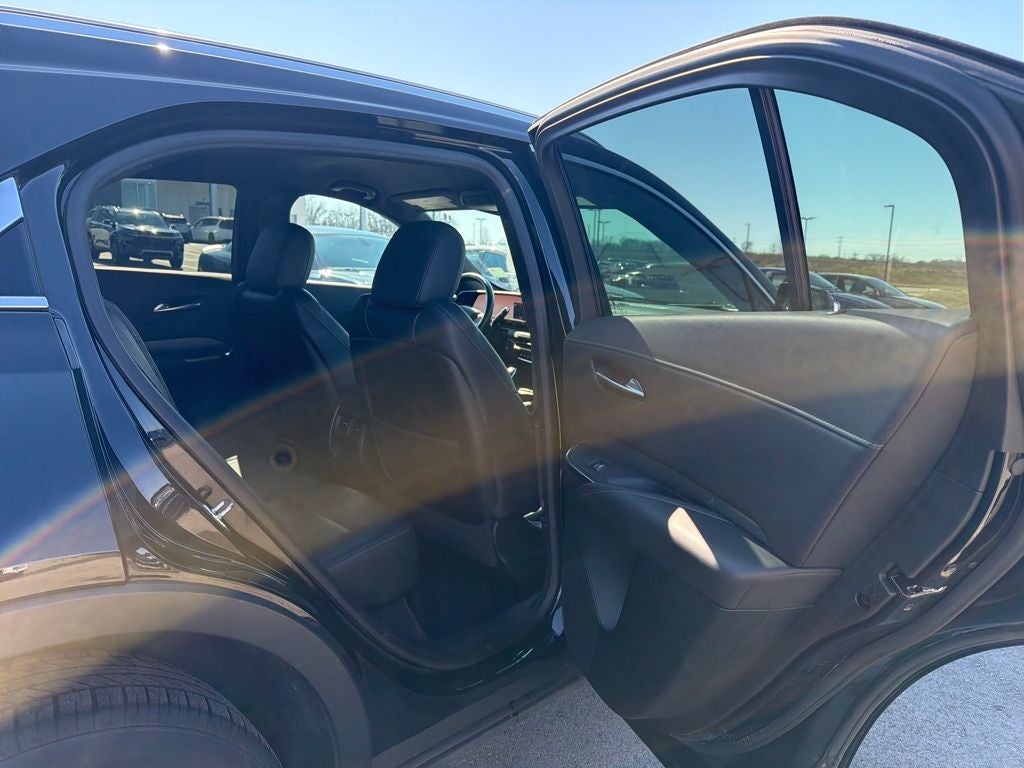 2024 Cadillac XT4 Premium Luxury