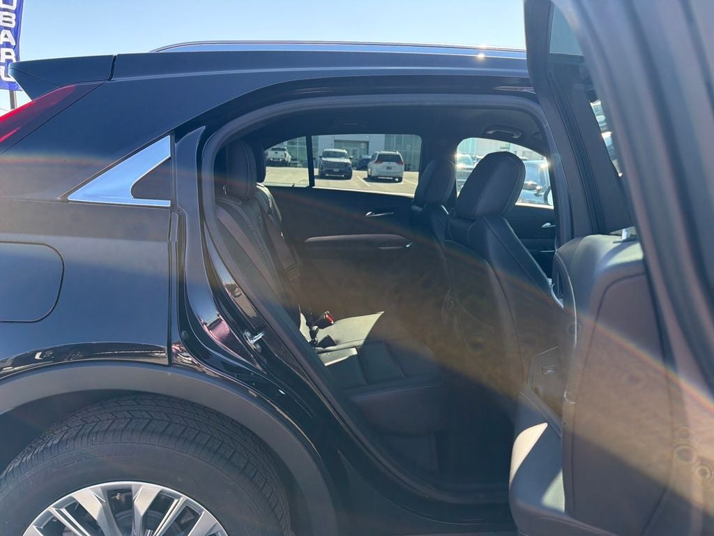 2024 Cadillac XT4 Premium Luxury