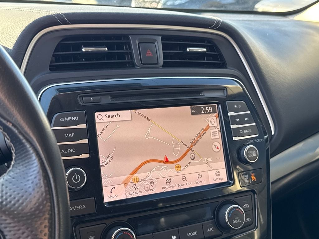 2023 Nissan Maxima SV