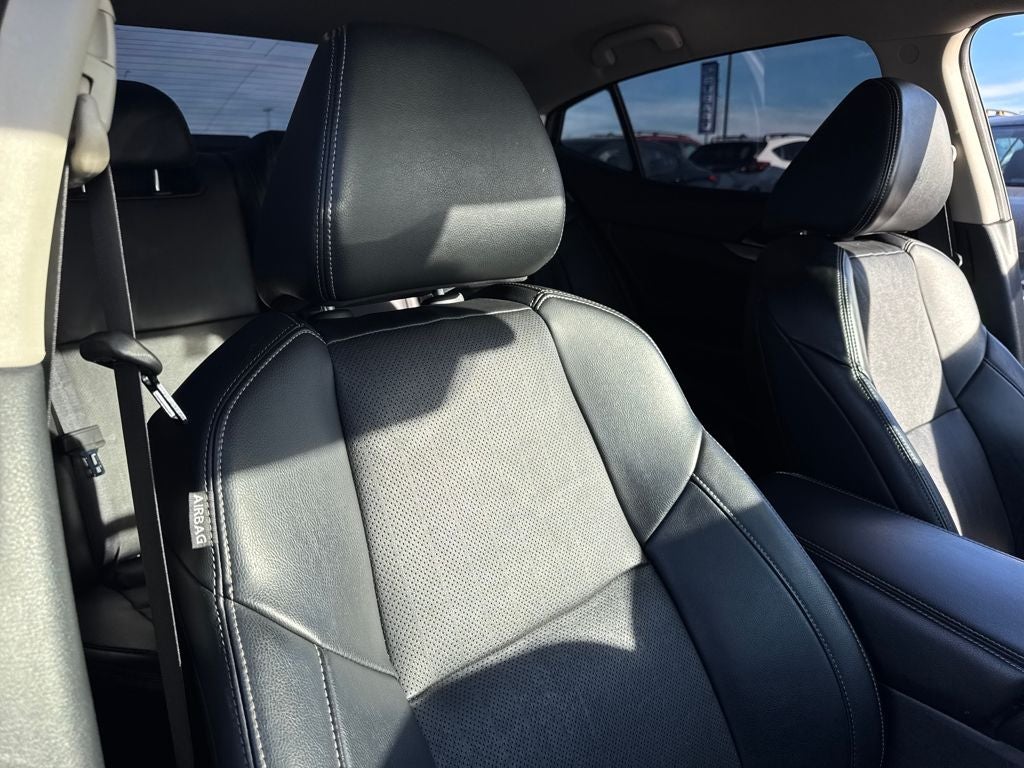 2023 Nissan Maxima SV