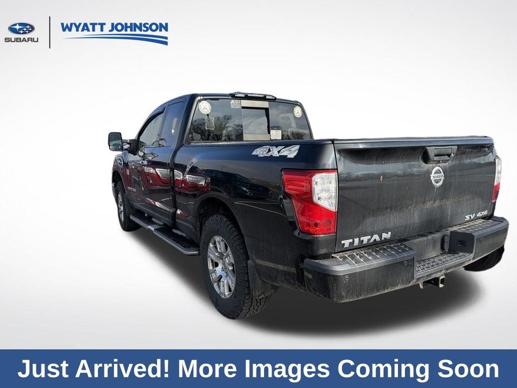 2017 Nissan Titan SV