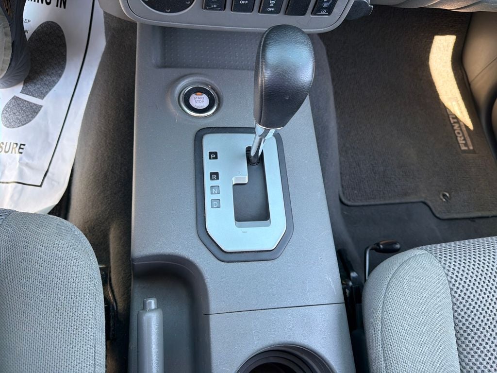 2021 Nissan Frontier SV