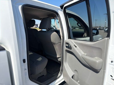 2021 Nissan Frontier SV