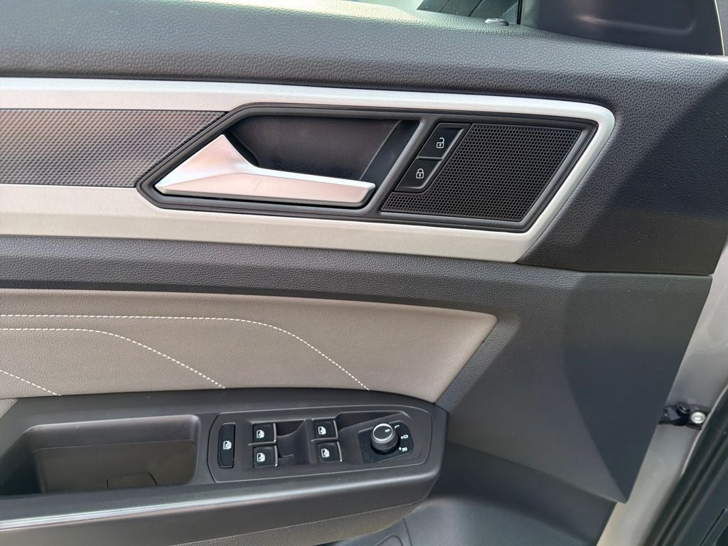 2023 Volkswagen Atlas Cross Sport 2.0T SEL