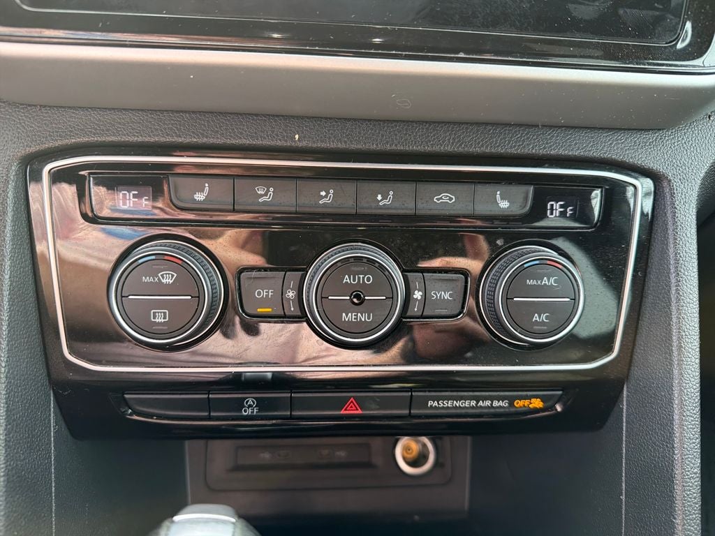 2023 Volkswagen Atlas Cross Sport 2.0T SEL