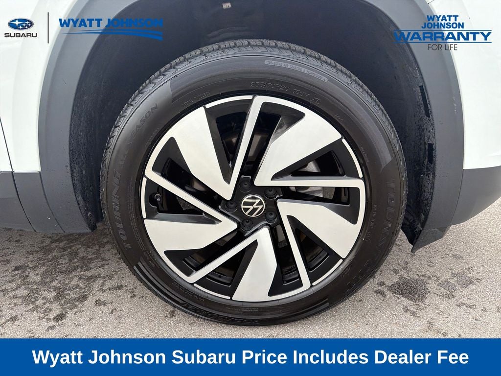 2025 Volkswagen Atlas 2.0T SE w/Technology