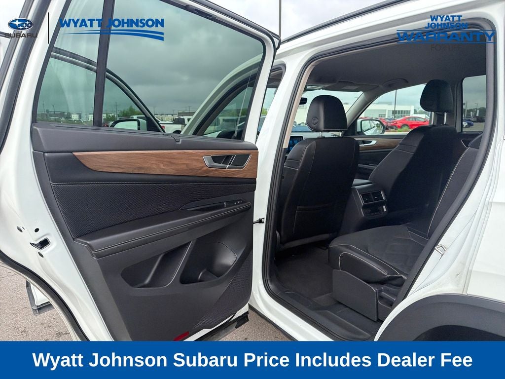 2025 Volkswagen Atlas 2.0T SE w/Technology