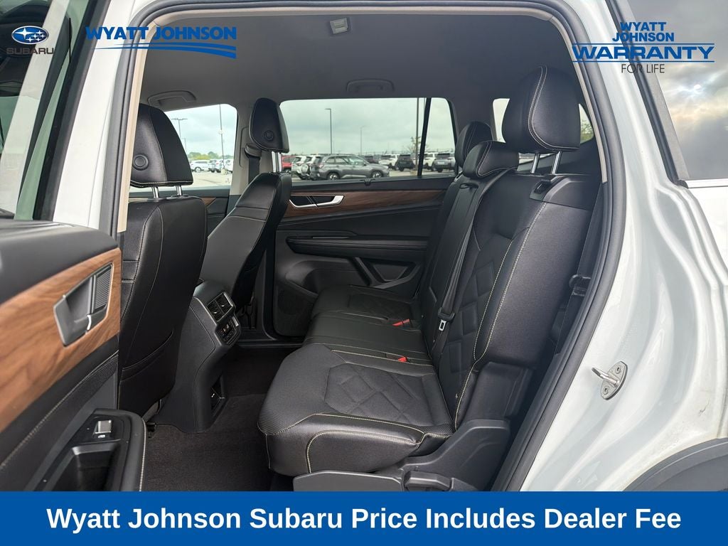 2025 Volkswagen Atlas 2.0T SE w/Technology