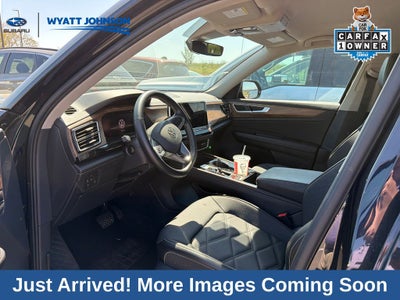 2025 Volkswagen Atlas 2.0T SE w/Technology