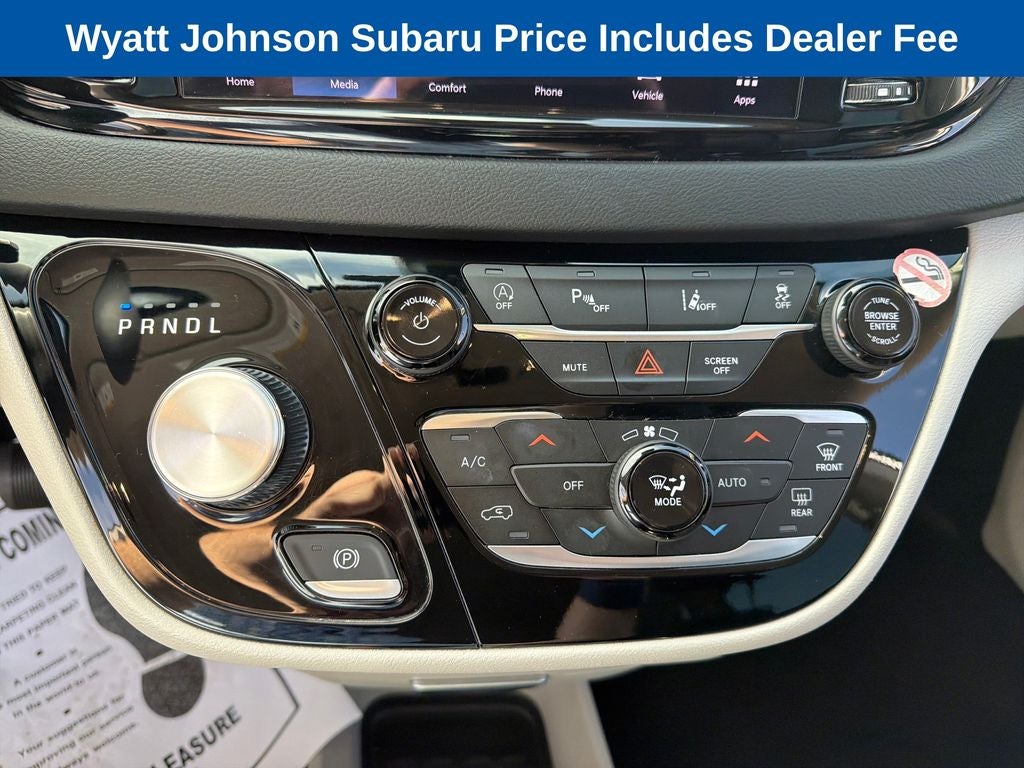 2023 Chrysler Pacifica Touring L