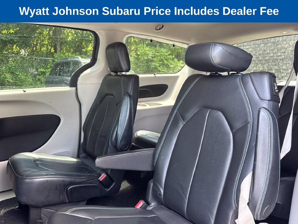 2021 Chrysler Pacifica Touring L