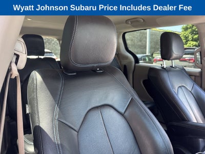 2021 Chrysler Pacifica Touring L