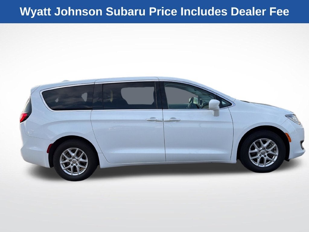 2020 Chrysler Pacifica Touring