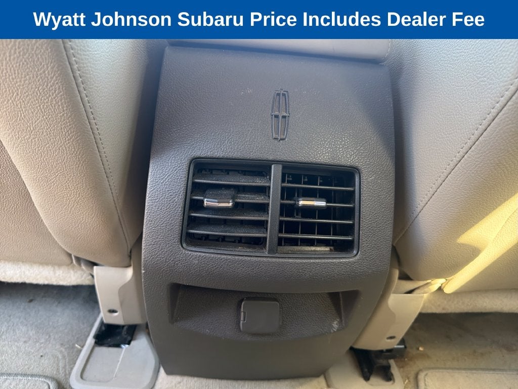 2013 Lincoln MKX Base