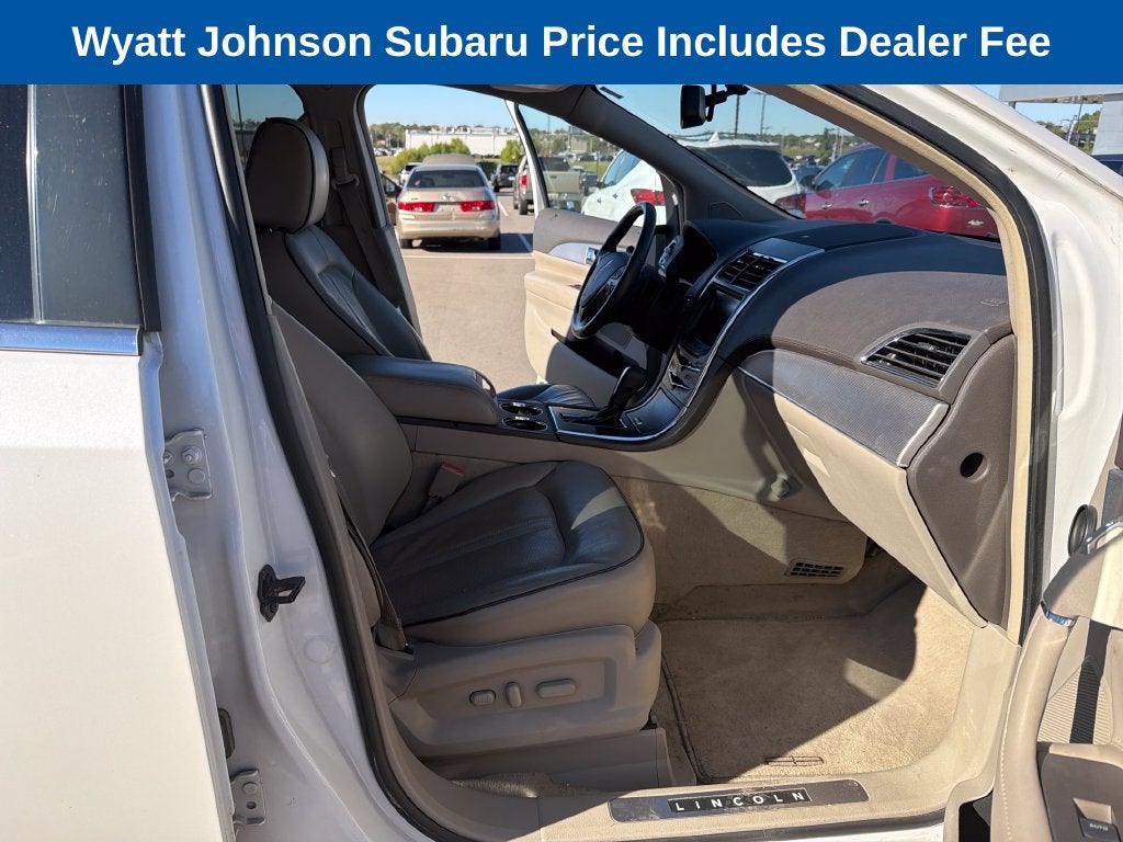 2013 Lincoln MKX Base