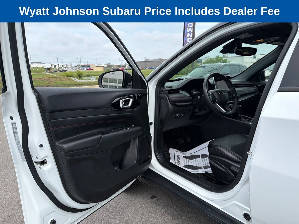 2023 Jeep Compass Trailhawk