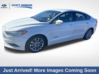 2017 Ford Fusion Hybrid SE