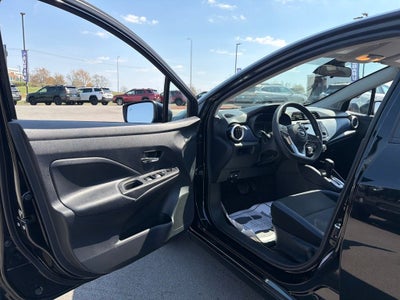 2023 Nissan Versa 1.6 SV